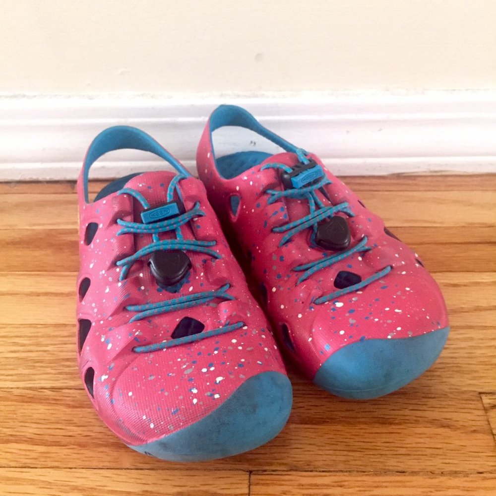 Keen Slip Resistant Kid Shoes - Size 12